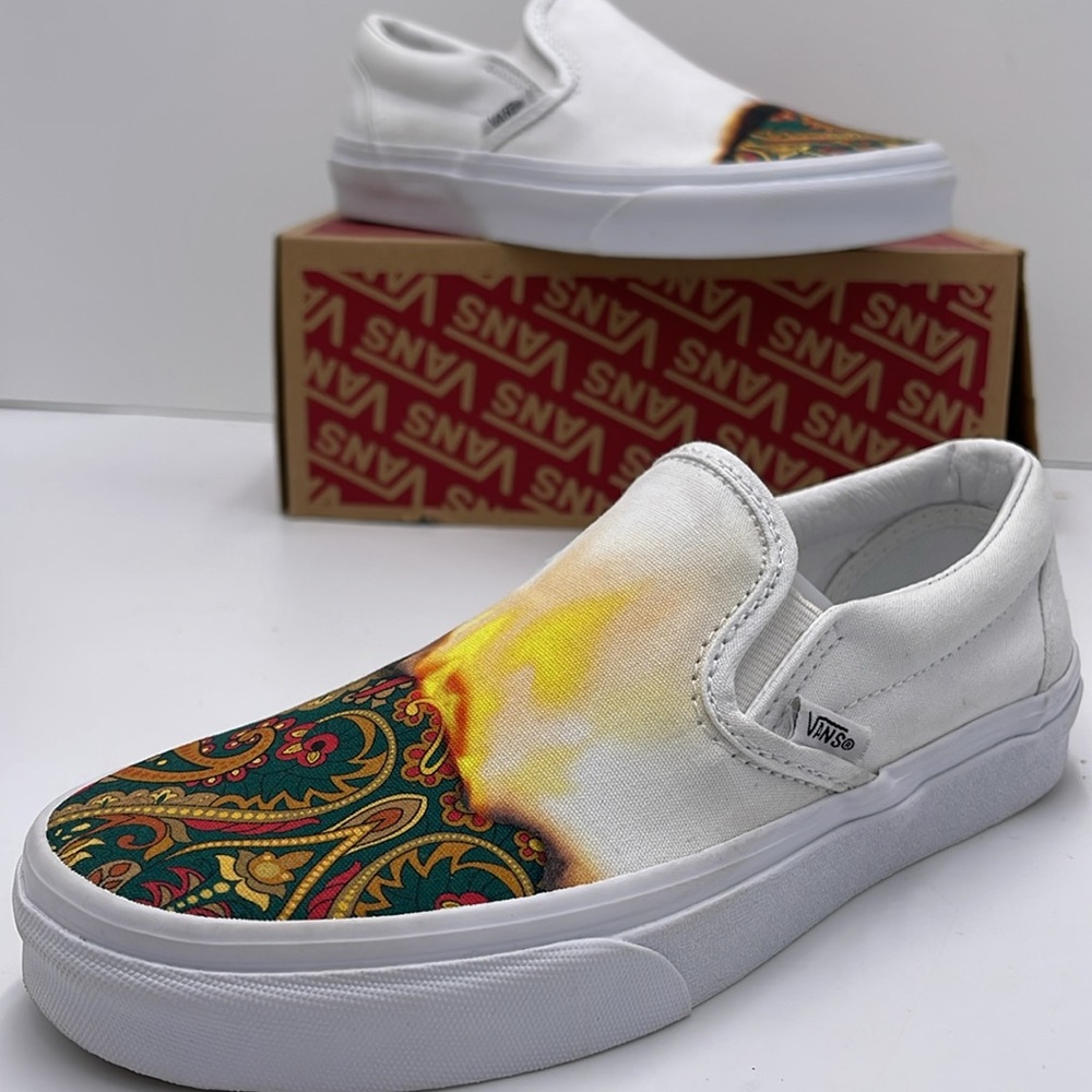 Vans Canvas Men’s Slip-On Shoes in Desert Vibes Oat Classic Slip-On (Big Reveal)